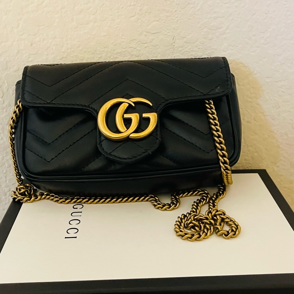 Authetic Gucci Marmont super mini bag - Picture 2 of 5